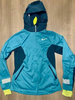 Women's Nike Shield Max Jacket - Dusty Cactus/Space Blue/Reflective Size M